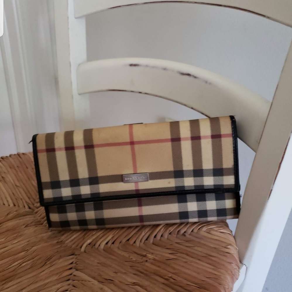 Burberry Wallet Vintage check Pattern